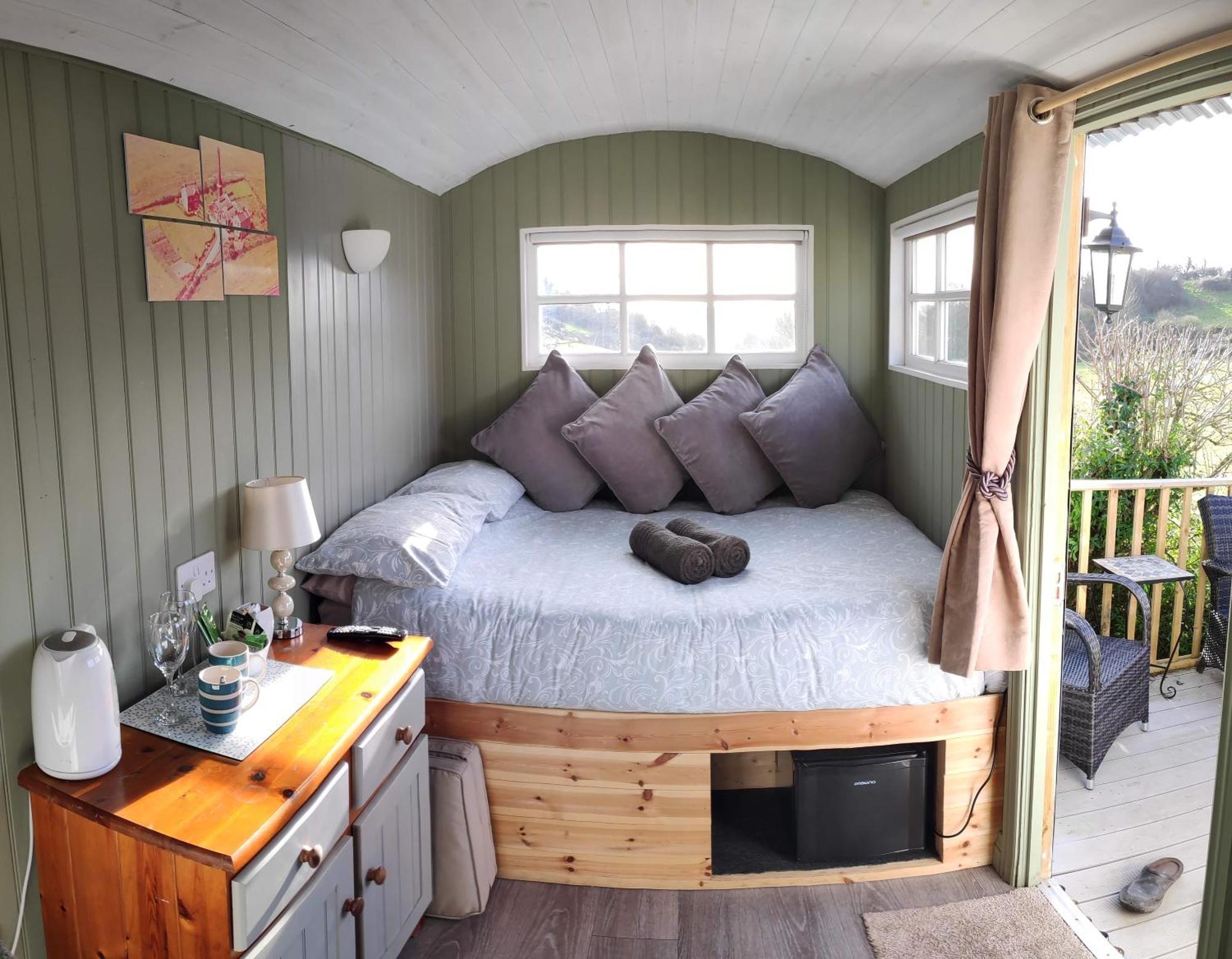 Shepherds Hut Уэймут Экстерьер фото